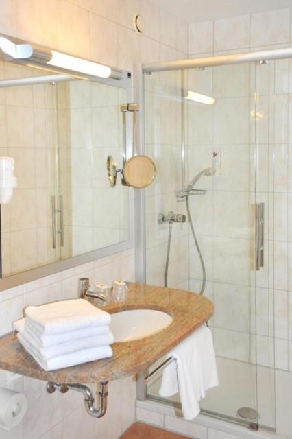 Martinshof Hotel Rottenburg am Neckar Ruang foto