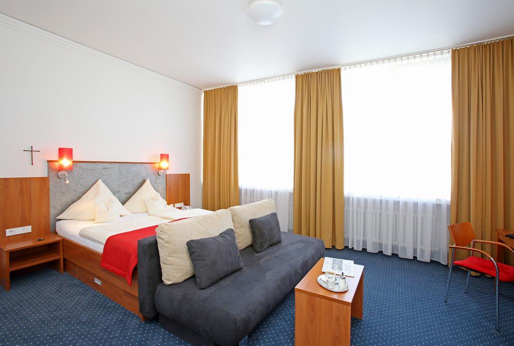 Martinshof Hotel Rottenburg am Neckar Bagian luar foto