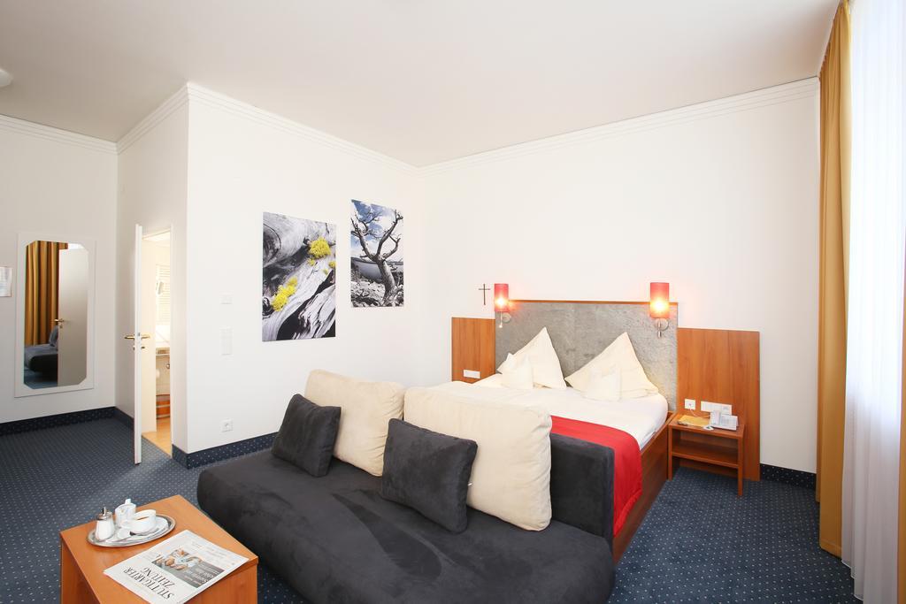 Martinshof Hotel Rottenburg am Neckar Bagian luar foto